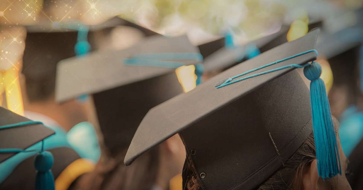 grad-2-5f9c3245dc596